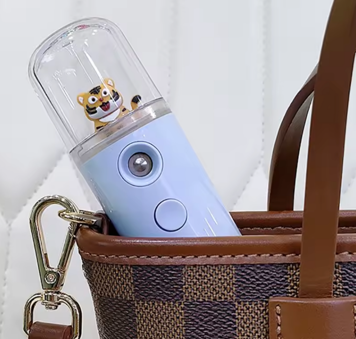 Nano Mist Bunny سر الإشراقة في جهاز صغير