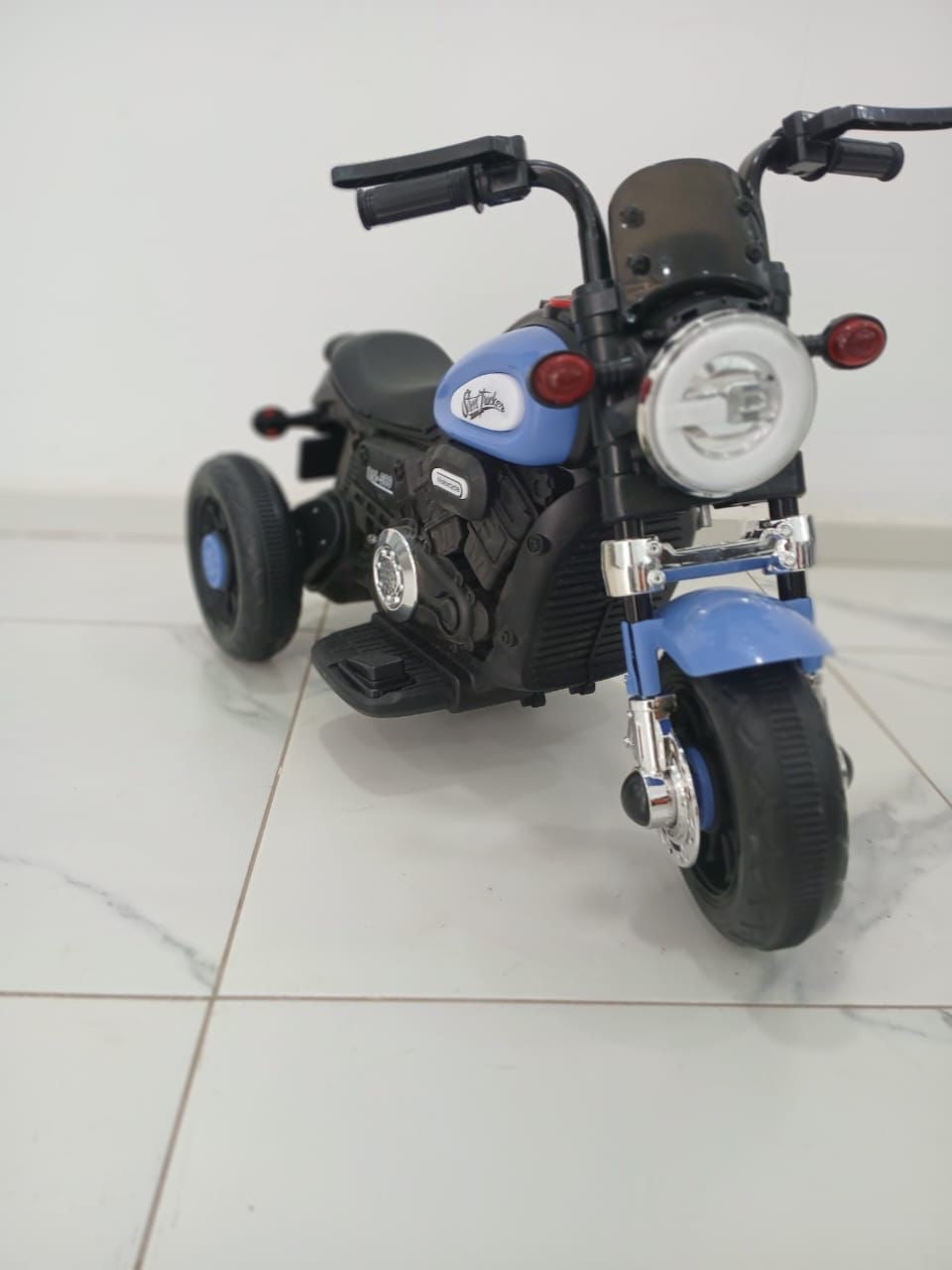 "Street Yankee"الدراجة الكهربائة